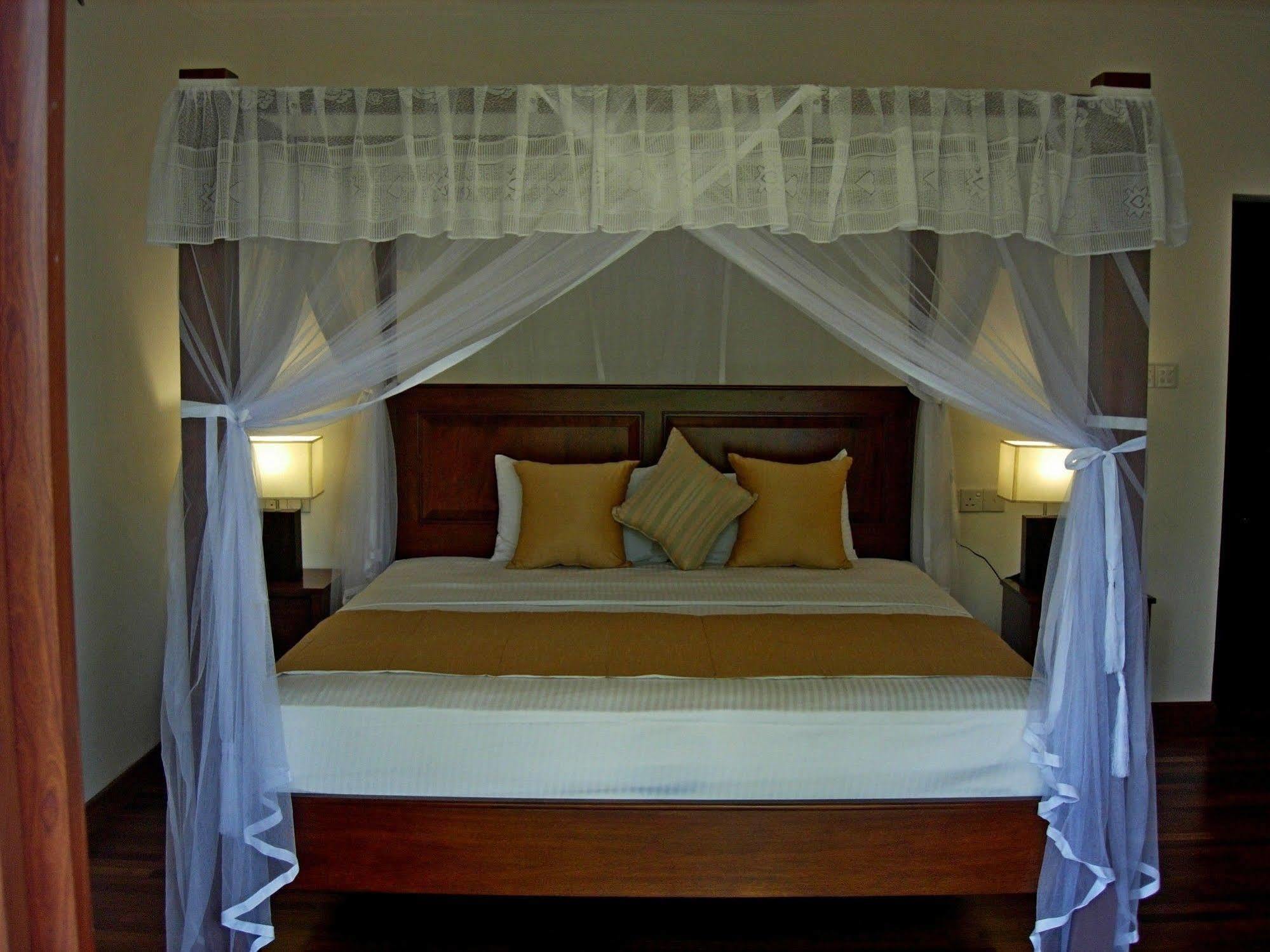 Siddhalepa Ayurveda Resort - All Meals, Ayurveda Treatment And Yoga Wadduwa Exterior photo